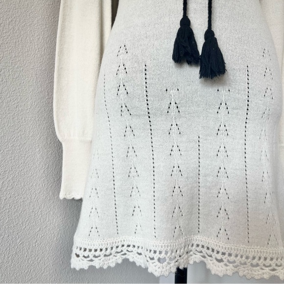 RARE EXC • Free People Floral Embroidered Mini Sweater Dress • - Picture 5 of 10